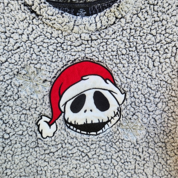 The Nightmare Before Christmas Fleece Shirt - Picture 13 of 13